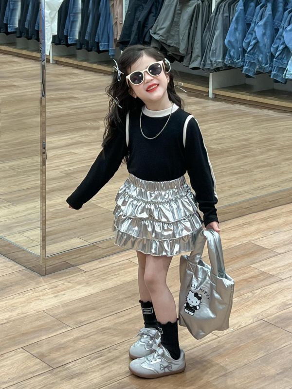 預購秋款女童辣妹蛋糕裙套裝尺寸90-140 