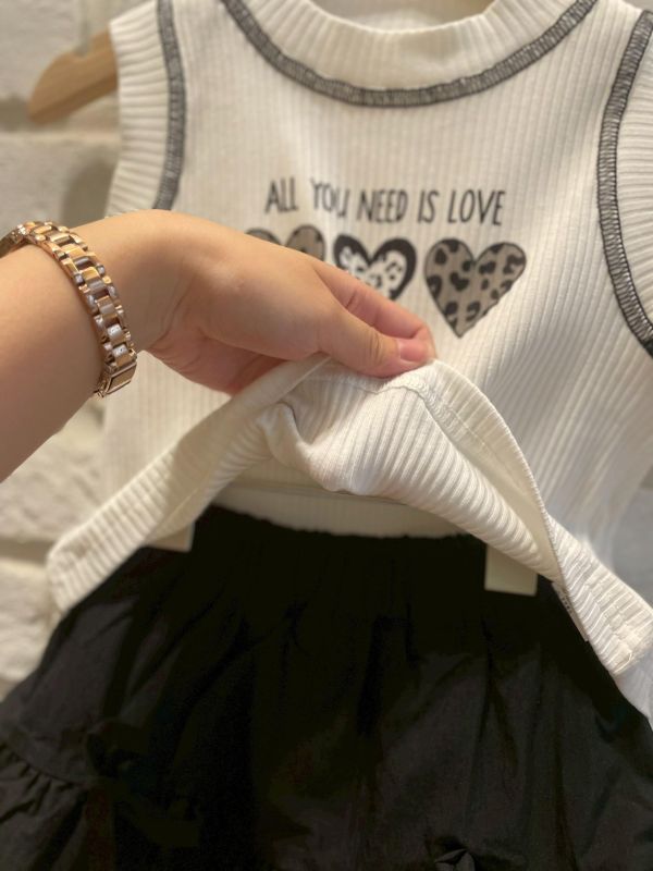 26023-現貨夏款女童豹紋愛心氣質套裝尺寸80-120 