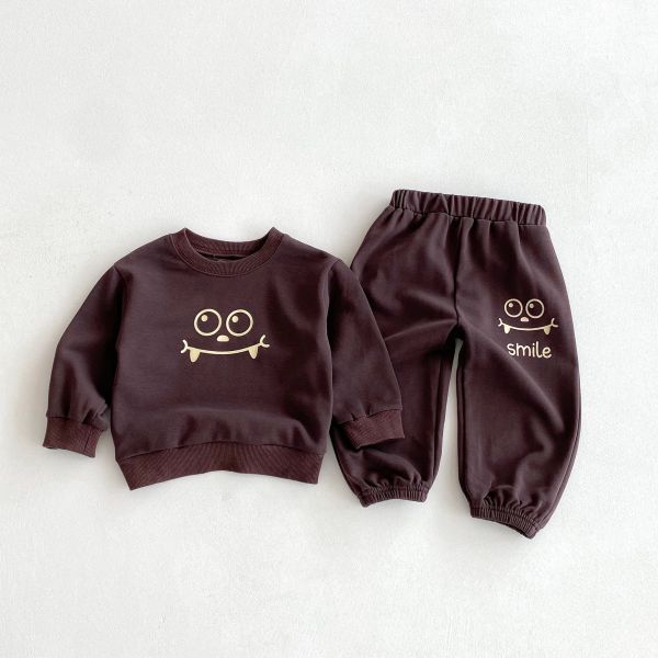 預購秋款男女童表情套裝尺寸80-130 