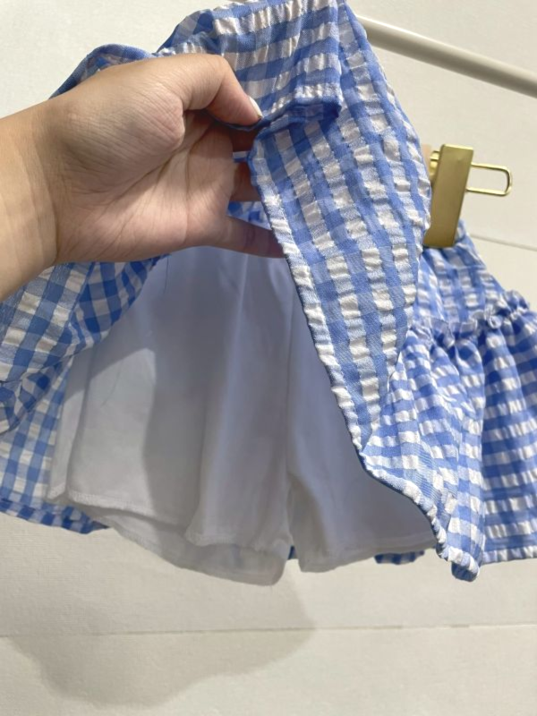 現貨女童氣質藍格短褲 