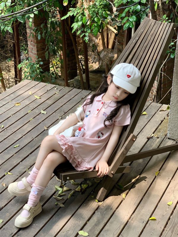 預購夏款女童刺繡KT蛋糕裙洋裝 