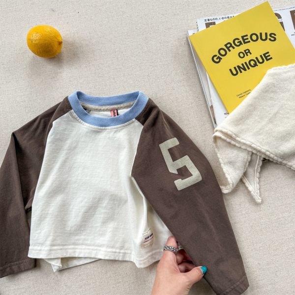 預購秋款男女童拼色上衣尺寸80-130 