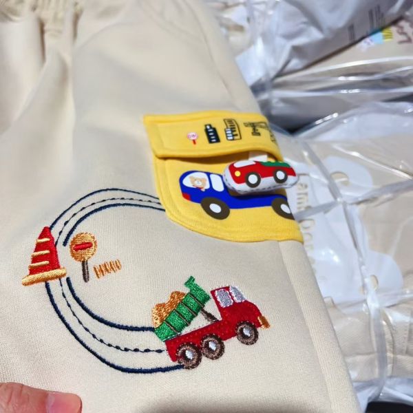 現貨秋款日單男童車車棉長褲尺寸90-130 