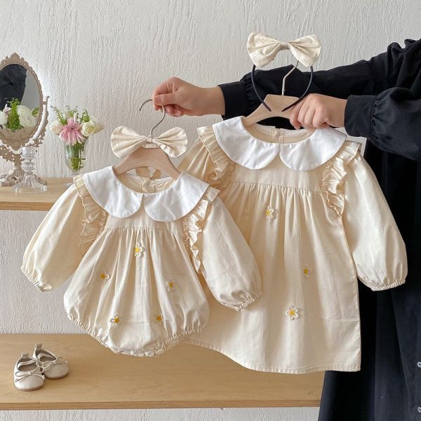 預購秋款女童姐妹裝公主花花含髮帶尺寸66-140 