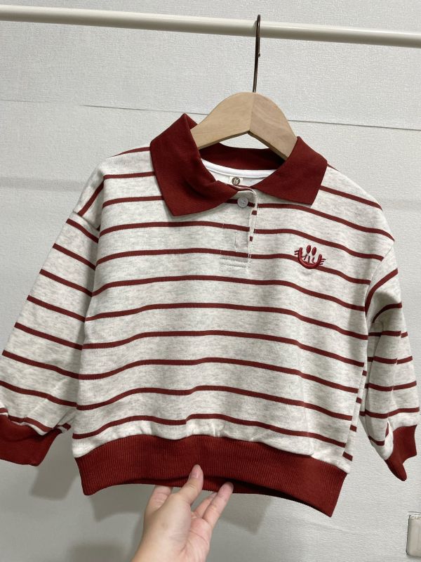 現貨秋款男女童字母微笑上衣尺寸90-130 