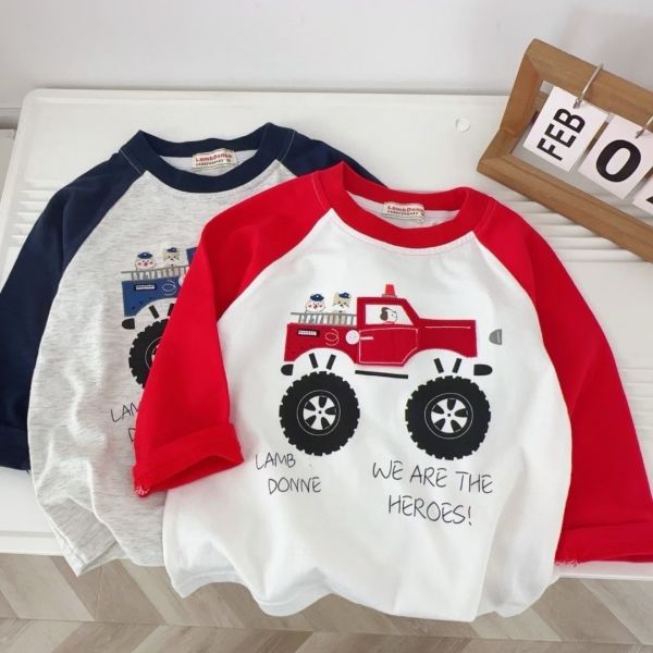 現貨秋款日單男女童紅色車車上衣（棉） 尺寸90-130 