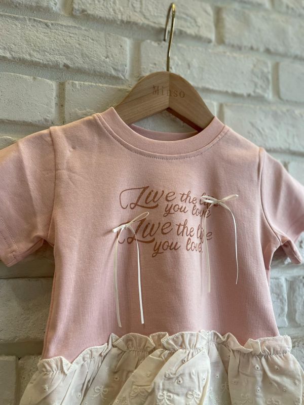 2636-1現貨女童夏款粉色花邊蝴蝶結字母上衣尺寸80-120 