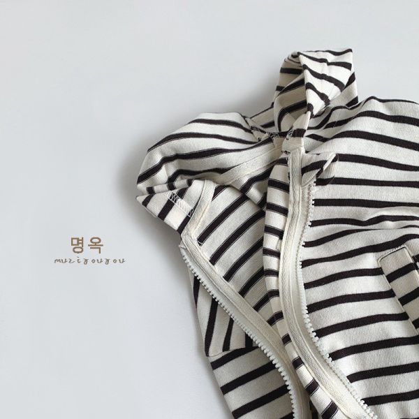 預購秋款日系男女童條紋連帽外套尺寸80-130 