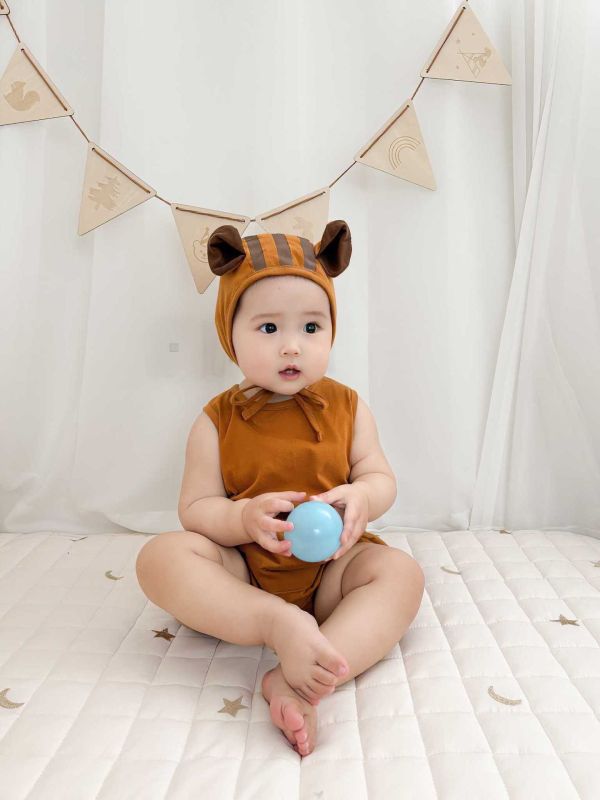 預購夏款男女寶松鼠包屁衣含帽尺寸66-90 