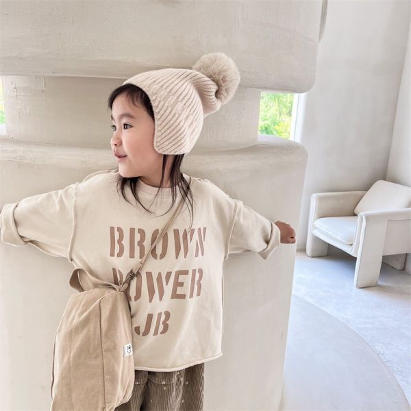 預購秋款男女童字母百搭上衣尺寸80-130 