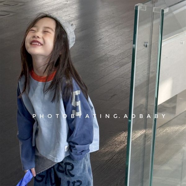 預購秋款男女童拼色上衣尺寸80-130 