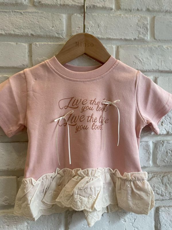 2636-1現貨女童夏款粉色花邊蝴蝶結字母上衣尺寸80-120 