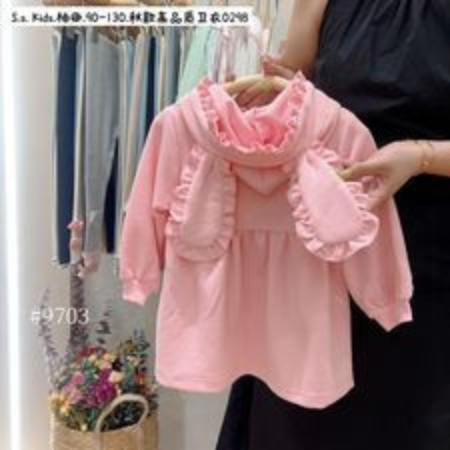 現貨秋款女童兔兔耳朵上衣尺寸90-130附實拍 