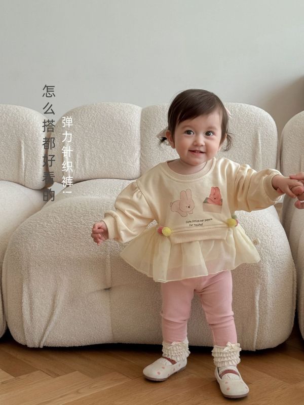 預購秋款女童兔兔蝴蝶結網紗套裝尺寸73-120 