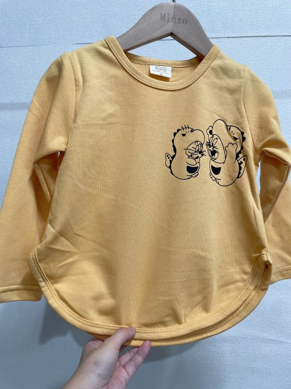 現貨秋款男女童傑利鼠上衣 