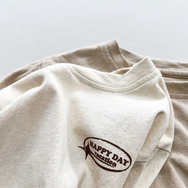 預購秋款男女童百搭小標上衣尺寸80-130 