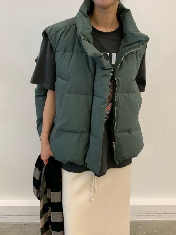 澎鬆感休閒鴨絨背心 