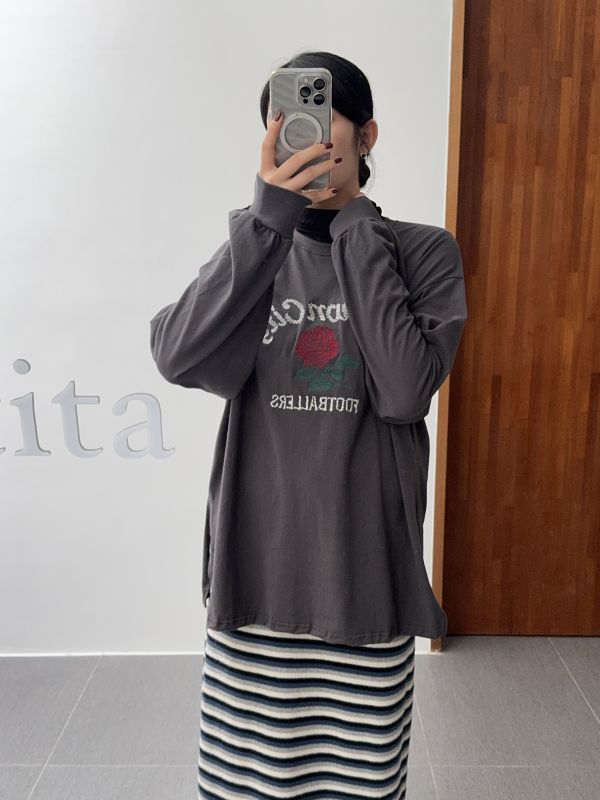 刺繡玫瑰休閒長T 