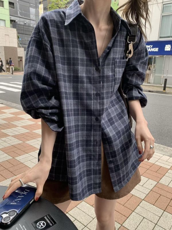 耐看藍色系格紋襯衫 