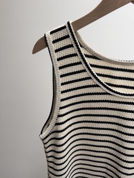 質感條紋背心ops 