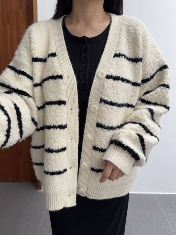 百搭氣質條紋針織外套 