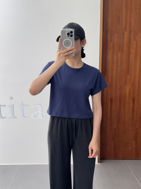 超舒服基本小短版T 