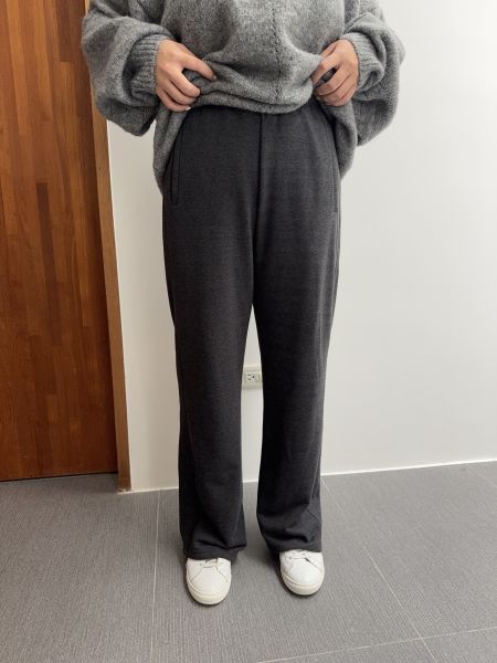 /現貨/顯瘦日常休閒舒服褲 