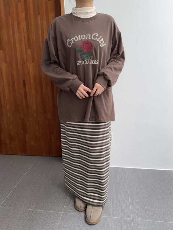 刺繡玫瑰休閒長T 