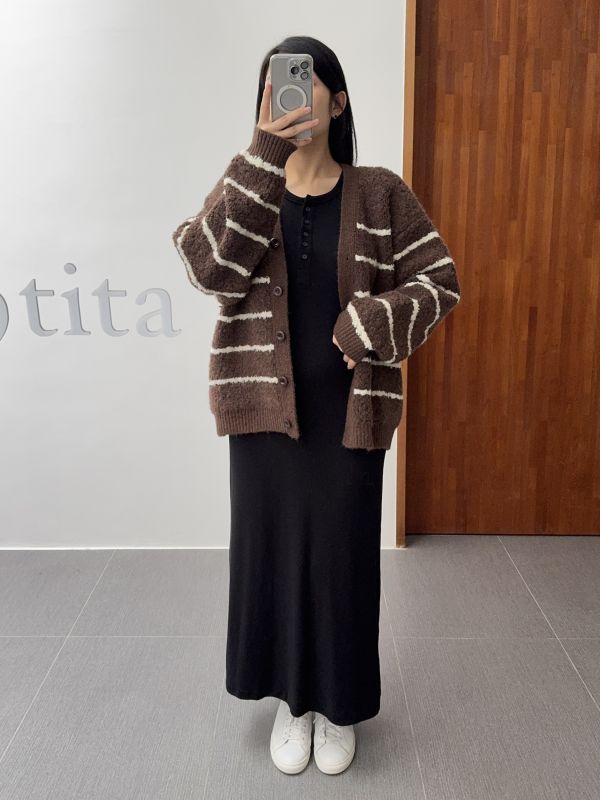 百搭氣質條紋針織外套 