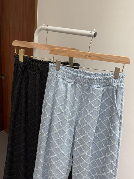 菱格紋牛仔休閒褲 