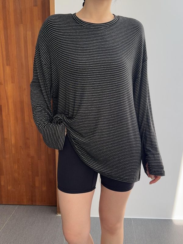 休閒日常側開岔條紋T 