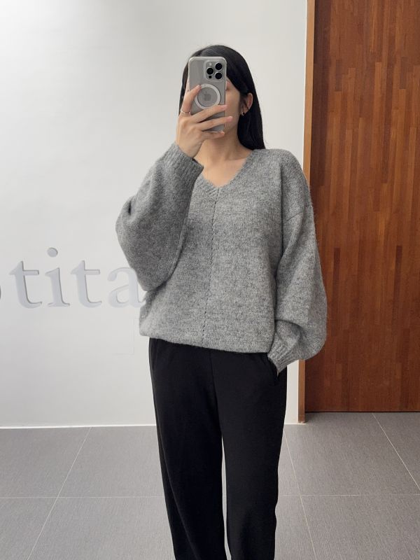 簡約百搭寬袖羊毛衣 