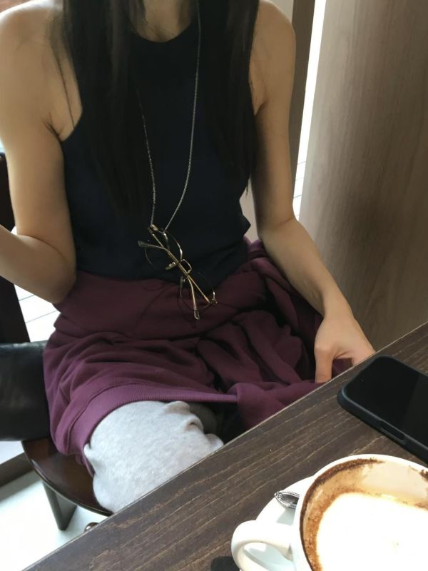 率性大削肩背心 