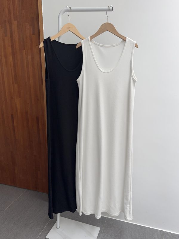 百搭U領背心連身裙 