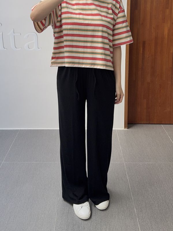 /現貨/細坑紋寬直筒舒服褲 
