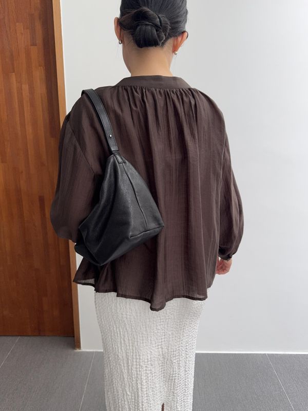 浪漫光澤微透開襟衫 