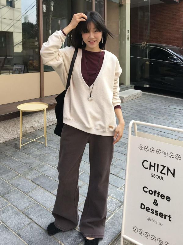 質感大V領大學T 