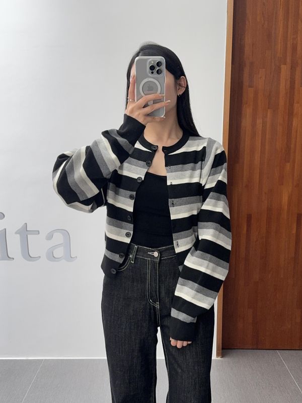 層次感撞色針織開襟衫 