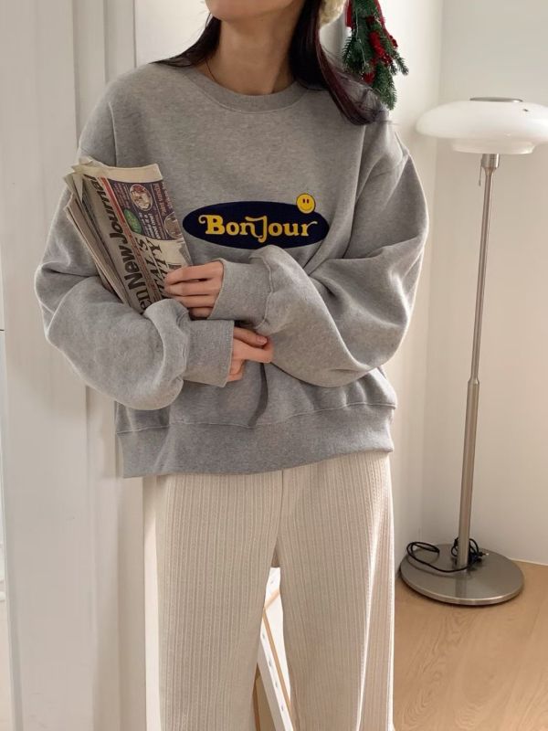 bonjour微笑大學T 