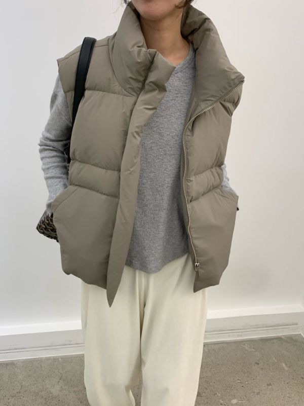 簡約腰壓線鴨絨背心 