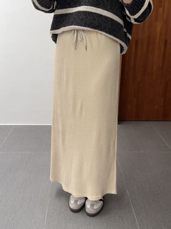 細緻絨面皺皺紋綁繩裙 