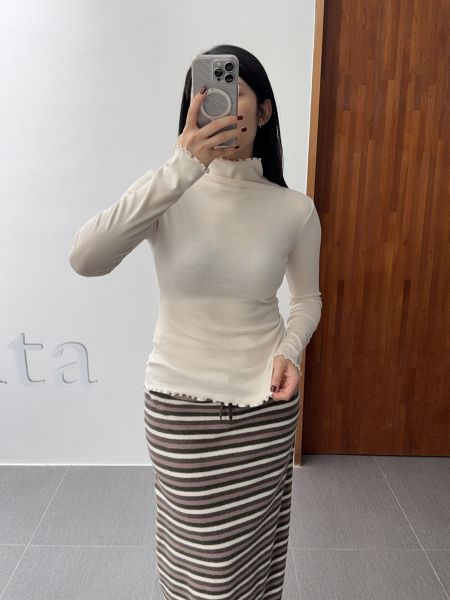 QQ木耳邊內搭衣 