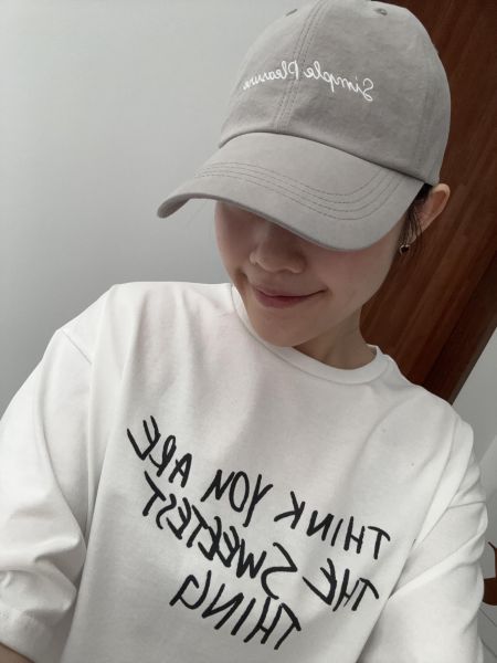 簡約刺繡文字棒球帽 