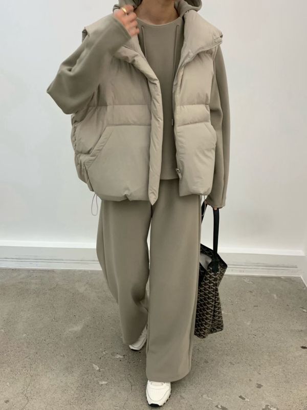 簡約腰壓線鴨絨背心 