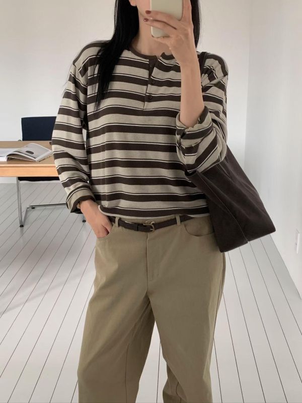 日常小釦子條紋衣 