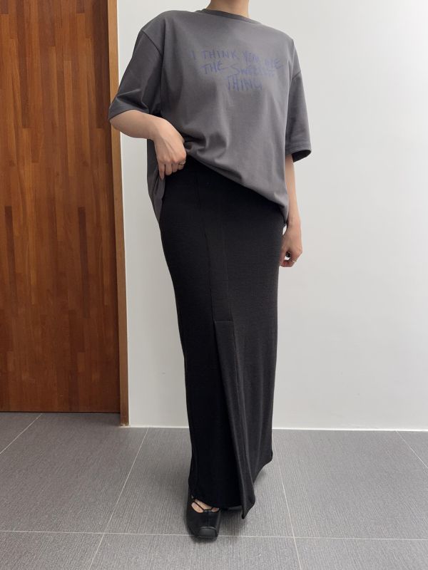 低調質感側開岔長裙 