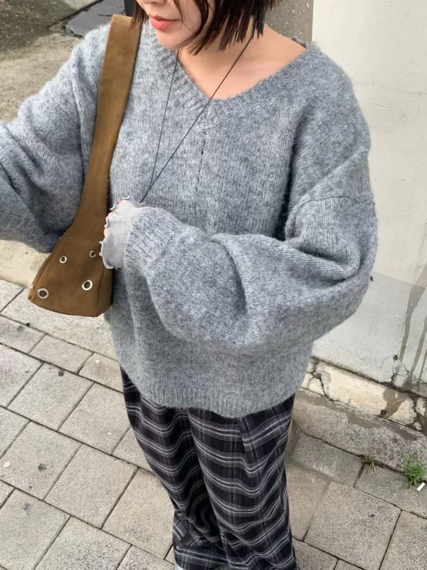 簡約百搭寬袖羊毛衣 