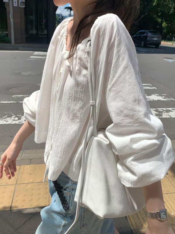 領口綁繩氣質開襟衫 