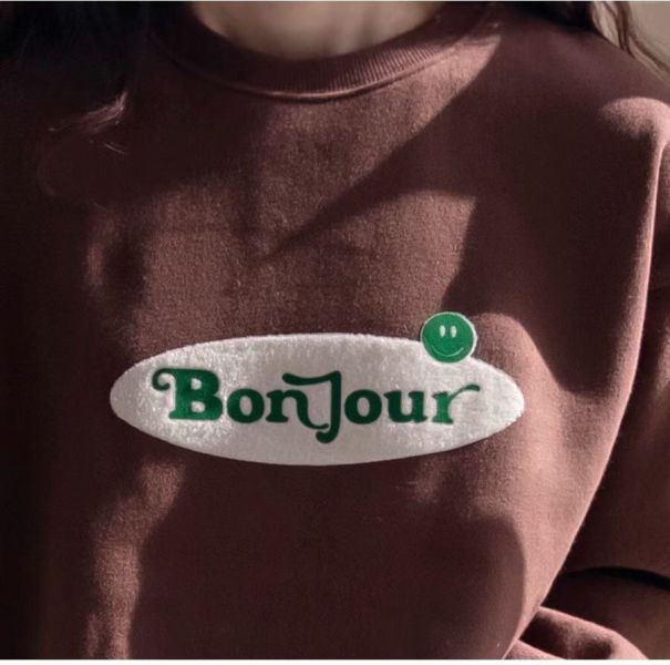 bonjour微笑大學T 