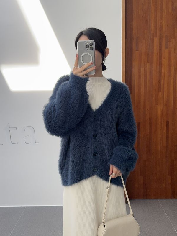 /現貨/貴氣感舒服毛毛外套 
